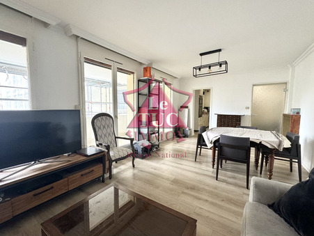 Poissy  319 000 €