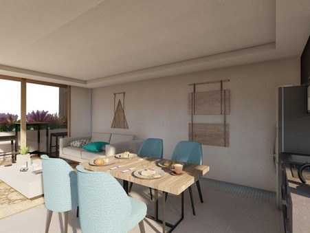 La Courneuve  252 999 €