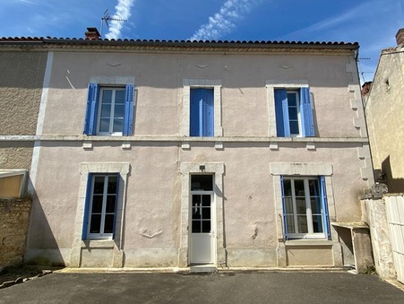 Aunac-sur-Charente  159 000 €
