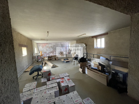 SARLAT LA CANEDA  650 €