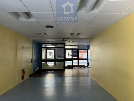 Local commercial 1 800 €  sur Calais (62100) - Réf. 4865