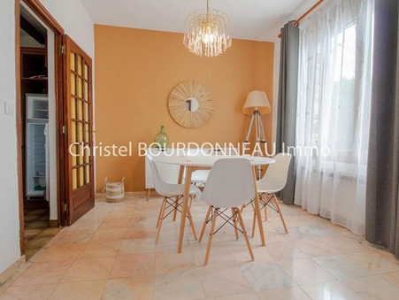 Tremblay-en-France  280 000 €