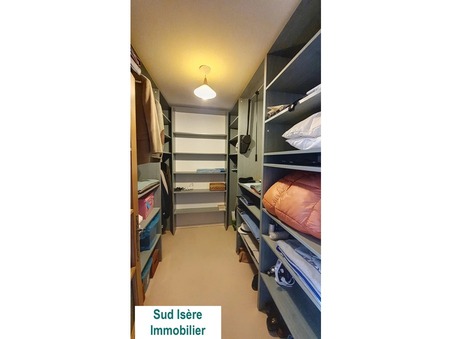 Immeuble 250 000 €  Réf. 21 214 SGG-3208683 La Mure