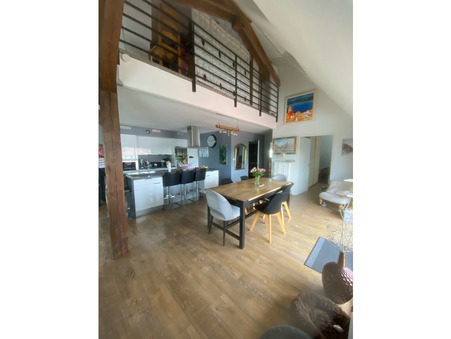 Cambrai  316 000 €
