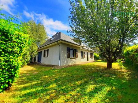Vic-sur-Cère  228 000 €