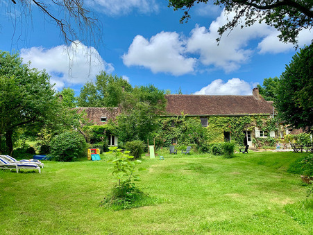 Saint sauveur en puisaye  452 000 €