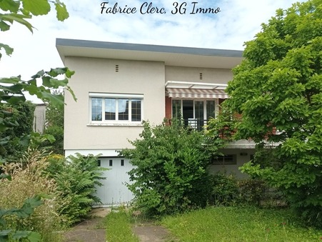 AUXERRE  249 000 €