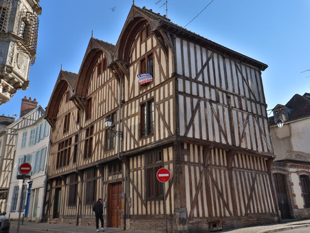 Troyes  129 000 €