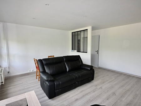 Appartement 189 000 €  sur Élancourt (78990) - Réf. V10000633