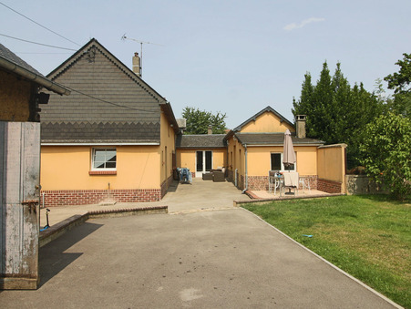 Grandvilliers  261 250 €