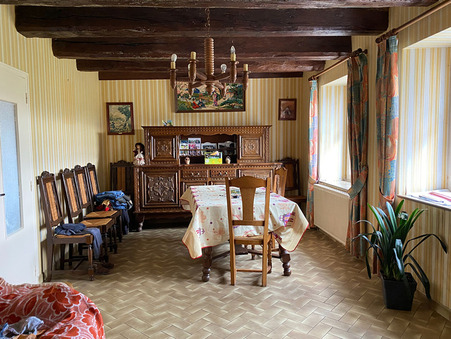 A vendre maison Larchamp 53220; prix nous consulter