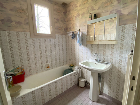 A vendre maison Larchamp 53220; prix nous consulter