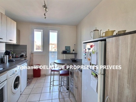 Saint-étienne 96 000 €