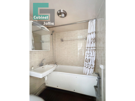 Vente appartement 90 000 &euro;  Fontainebleau