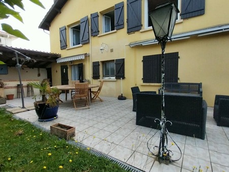 Boé  229 500 €