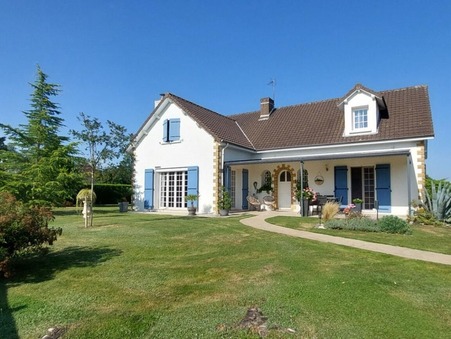 Gueugnon  325 000 €