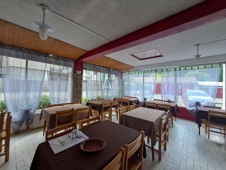 Vente Immeuble La Bastide-Puylaurent Réf. 3176 - Slide 4