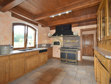 Vente maison 579 000 &euro;  Redange