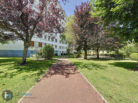 Troyes  183 000 €
