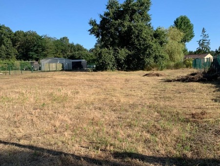 Ouzilly 34 000 €