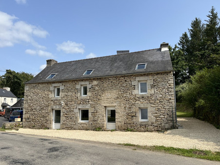 La Feuillée  284 000 €