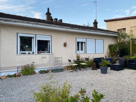 ST PIERRE DU PERRAY  284 000 €