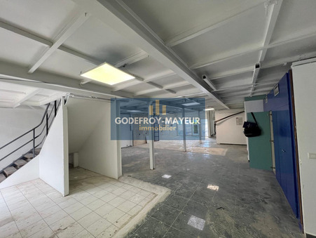 Local commercial sur Baie-Mahault ; 580 000 €  ; Vente Réf. 145325491
