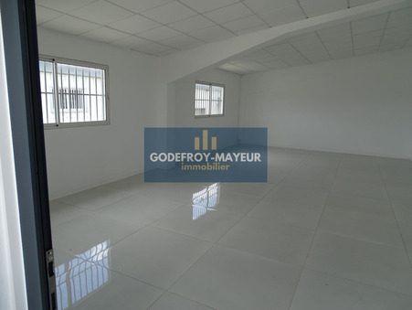 Local commercial 1 334 €  sur Les Abymes (97139) - Réf. 149752522