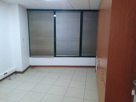 Local commercial 247 500 €  Réf. 153017784 Pointe-à-Pitre