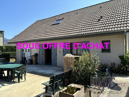 YENNE  315 000 €