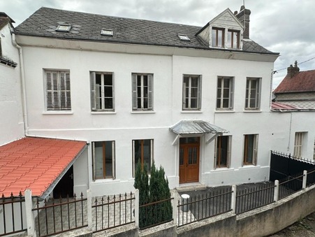 Elbeuf  137 290 €