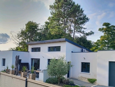 Coursac  343 200 €