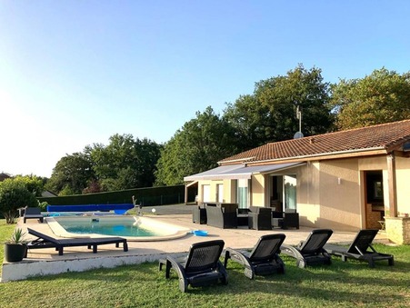 Saint-Martial-d'Albarède  291 000 €