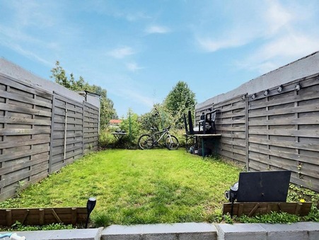 Erquinghem-Lys  175 000 €