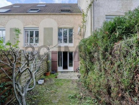 PLAISIR  286 000 €