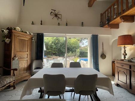 Maison sur Saint-Trojan-les-Bains ; 703 800 € ; Achat Réf. 3584