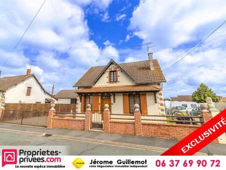 Gièvres  142 400 €
