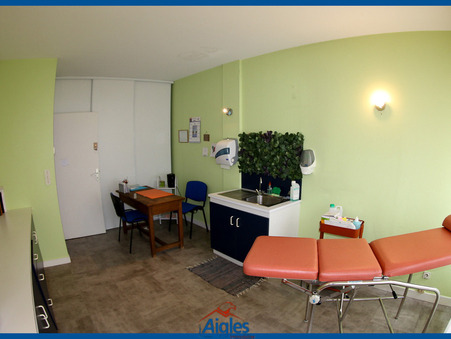 Local professionnel 421 €  Réf. 2_26 Issoire