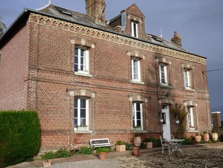Forges-les-Eaux  495 000 €