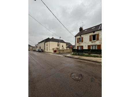 Laignes 65 000 €