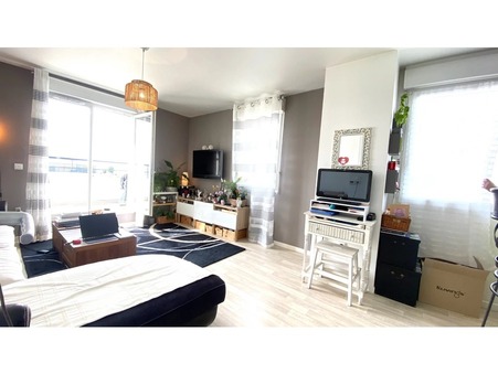 Trappes  212 000 €