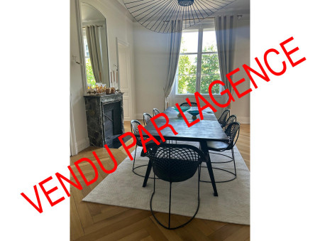 MULHOUSE  650 000 €