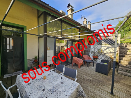 Saint-Claude  195 000 €