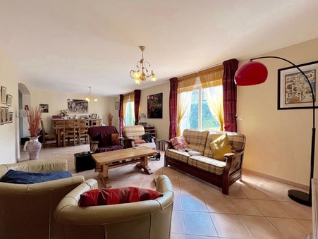 Belleu  350 000 €