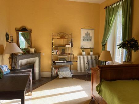 Propriété 490 000 €  Réf. BA2445 Monthelon