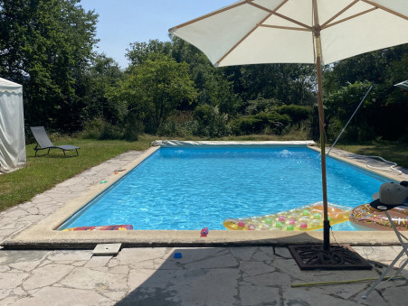 Vente propriété 490 000 €  Monthelon