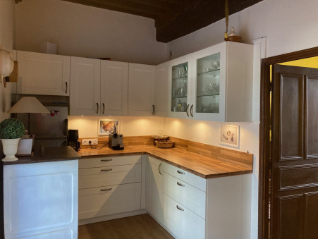 Vente propriété 490 000 €  Monthelon