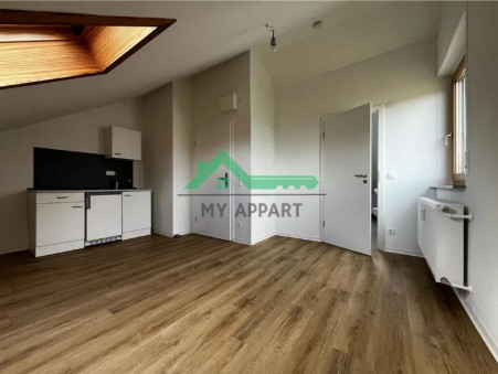 PARIS 17EME ARRONDISSEMENT  654 €