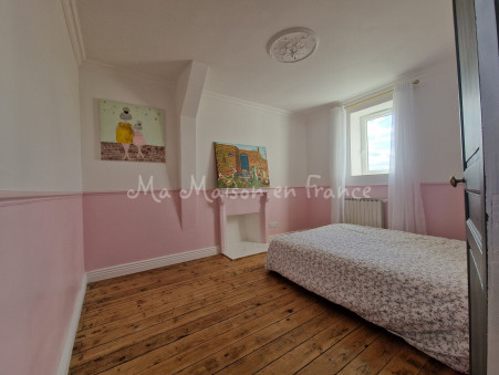 Vente propriété 280 800 € Moulins