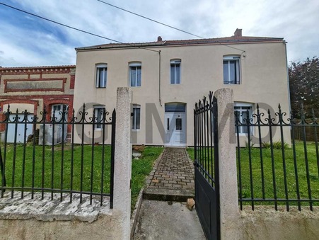NOGENT SUR SEINE  160 000 €